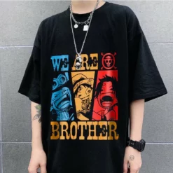 New One Piece Three Brothers Short-sleeved T-shirt
