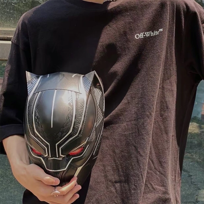 New Black Panther 1:1 Helmet Touchable 5 New Black Panther 1:1 Helmet Touchable - Image 5